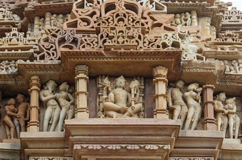 tempio kamasutra|Temples of Khajuraho – Chhatarpur, India